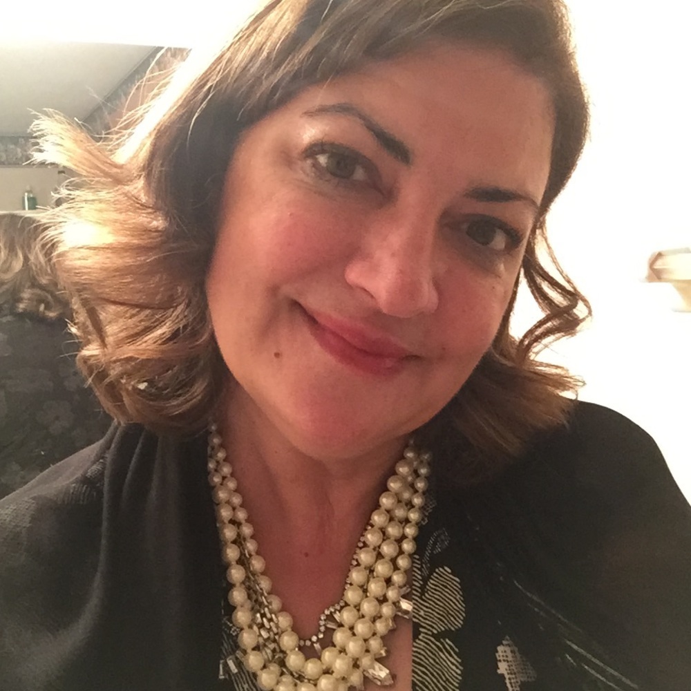 Meet your Posher, Suzanne